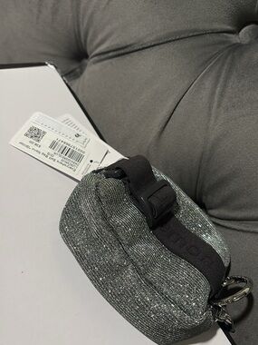 lululemon athletica everywhere belt bag lipgloss lululemon athletica | Bags | Nwt Lipgloss Lululemon Everywhere Belt Bag In  The Rare Color